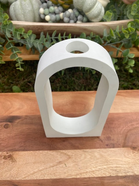 ResinCrete Plant Holder